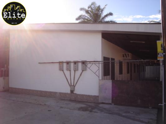 FACHADA VILA